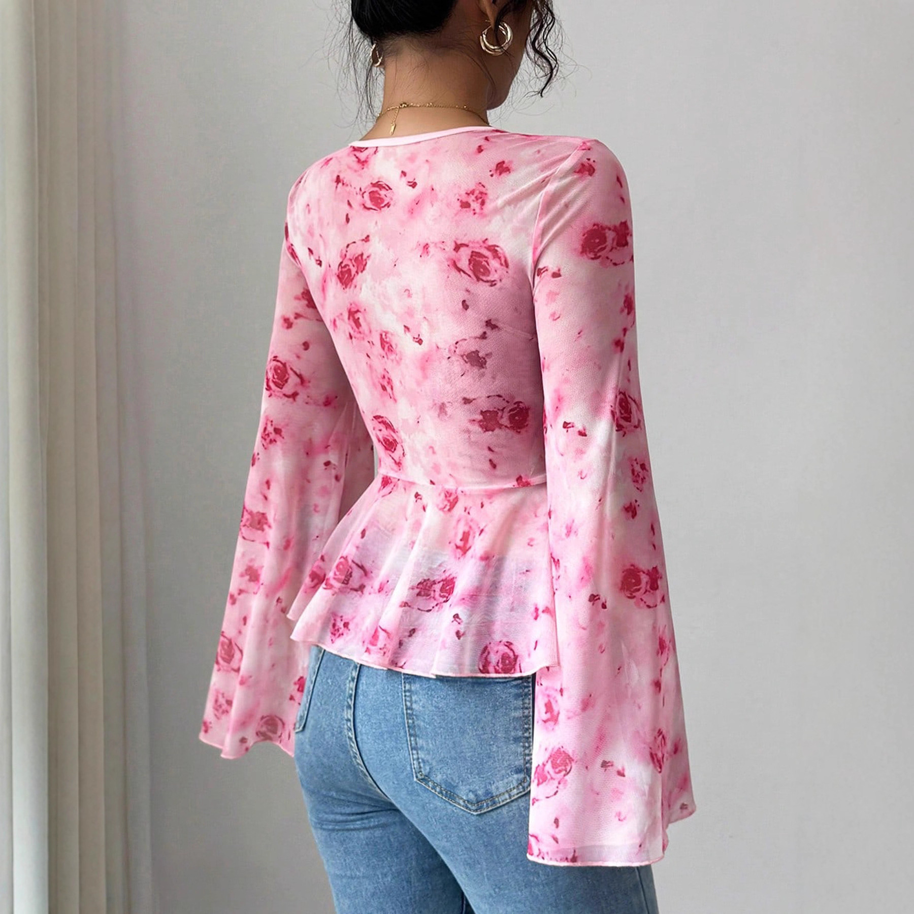 Blusa de Malla con Estampado de Rosas para Mujer – Image 3